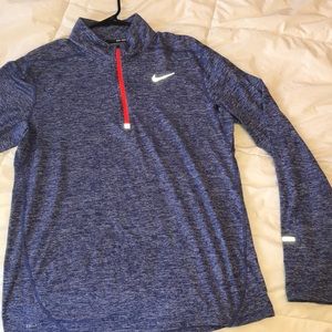 Nike running top size medium